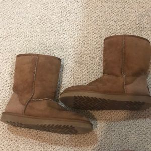 UGG size 8